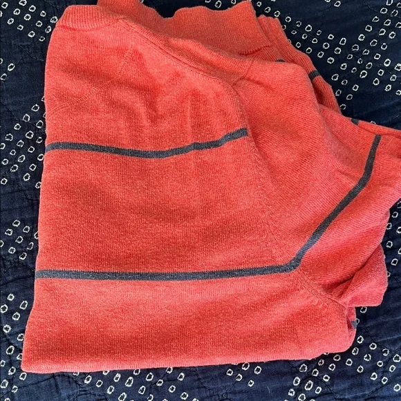 Brooks Brothers red and Blue Striped Crewneck knit Sweat shirt - Picture 4 of 4